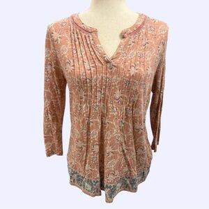 LUCKY BRAND | Vneck Patterned Peach Top Small